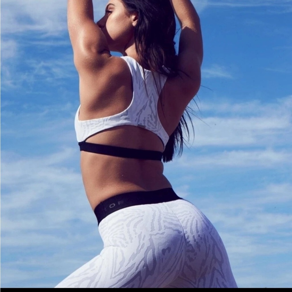 NWT Koral Leggings - Picture 2 of 7